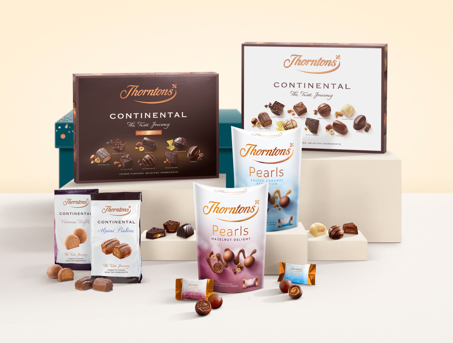 https://www.thorntons.com/medias/sys_master/images/h21/hc8/8909741064222/GB55076_main/GB55076-main.jpg?resize=ProductGridComponent