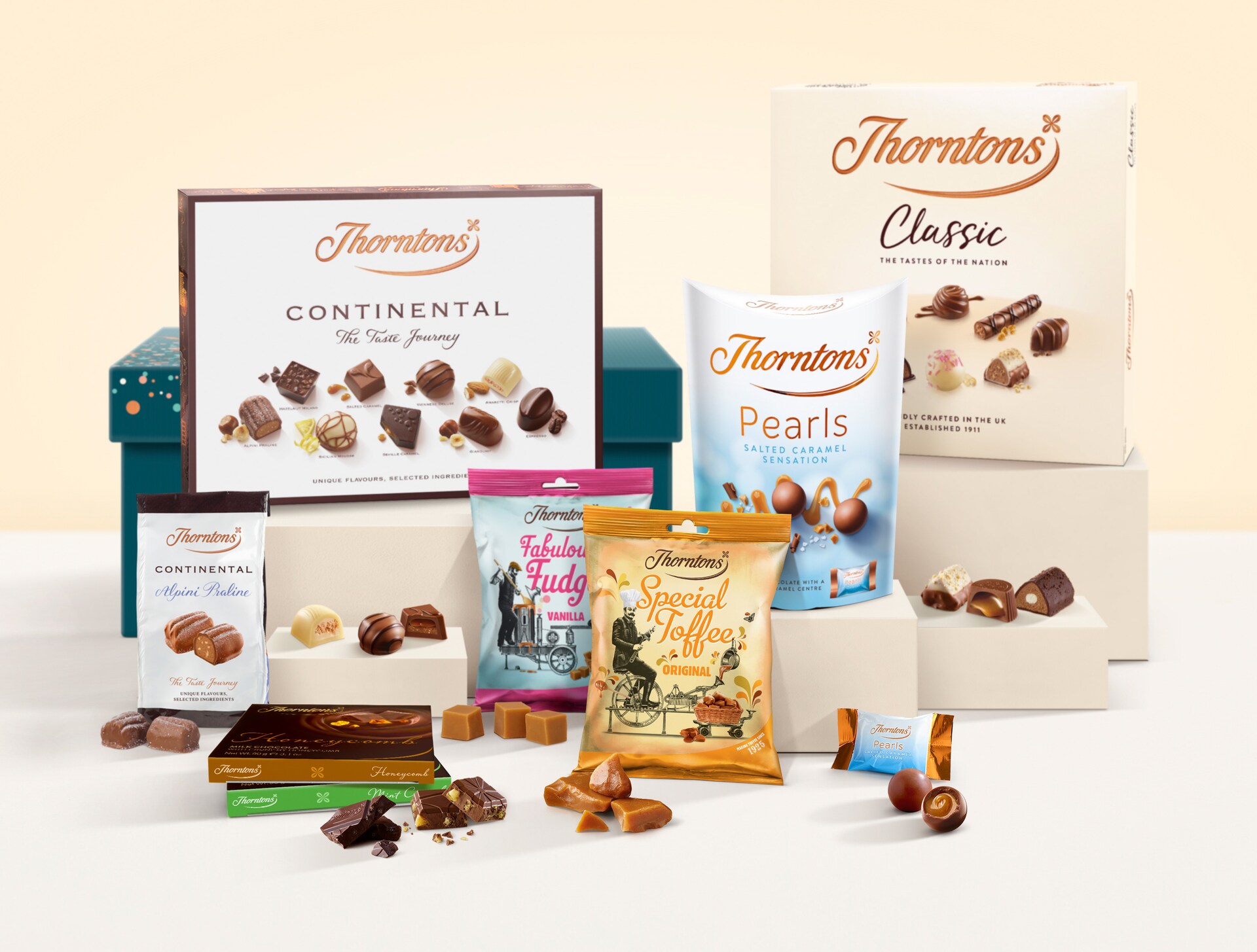 https://www.thorntons.com/medias/sys_master/images/h3a/h1f/8909748109342/GB55077_main/GB55077-main.jpg?resize=ProductGridComponent