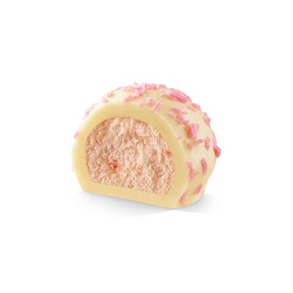 https://www.thorntons.com/medias/sys_master/images/hb2/hdd/8798587551774/77S25393_strawberries_and_cream_media/77S25393-strawberries-and-cream-media.jpg?resize=xs-xs-xs