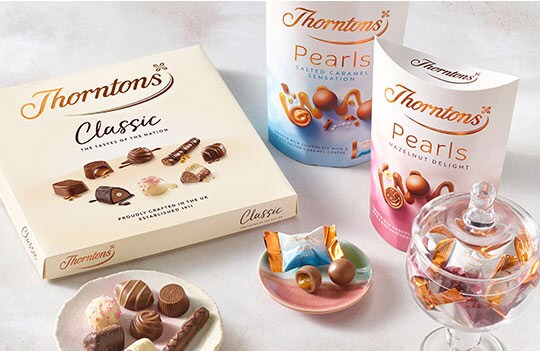 https://www.thorntons.com/medias/sys_master/root/h1c/h9c/8802751053854/2022-classic-pearls-land-small-0.5x_1441/2022-classic-pearls-land-small-0.5x-1441.jpg?resize=FerreroCardsCarouselComponent