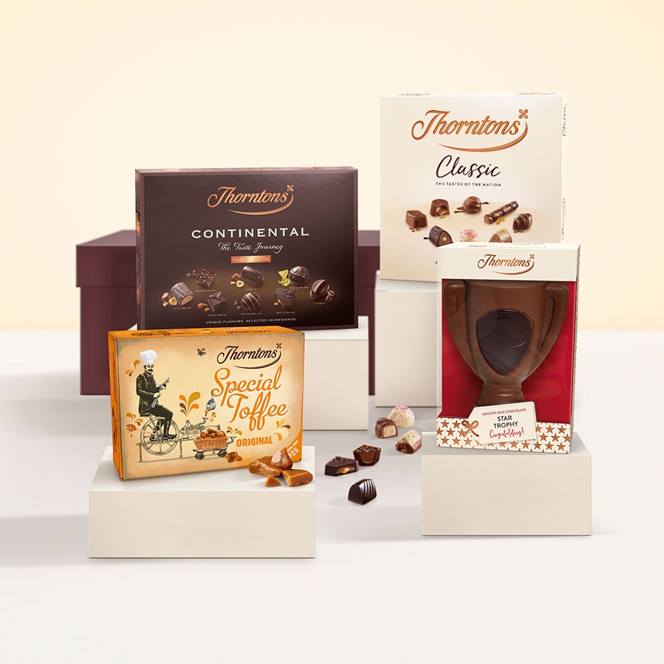 2022-hampers-3-square-1x_12.jpg